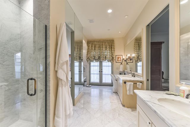 2712 Ferndale Street, Houston, TX 77098