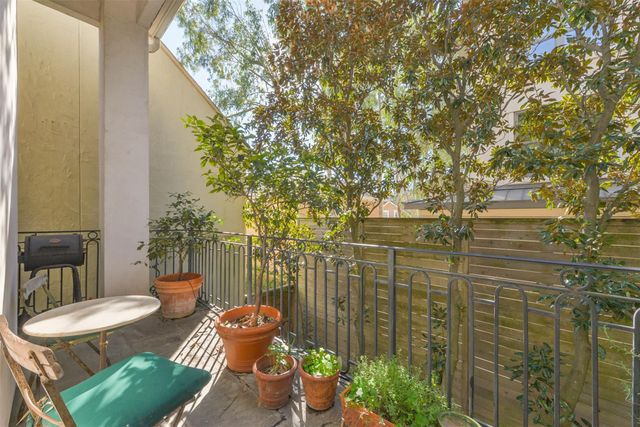 2712 Ferndale Street, Houston, TX 77098