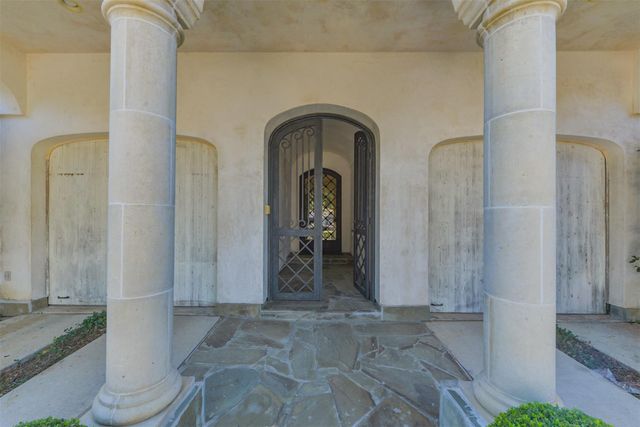 2712 Ferndale Street, Houston, TX 77098