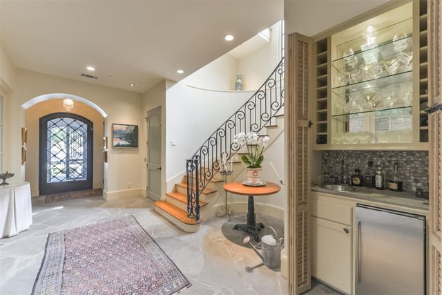 2712 Ferndale Street, Houston, TX 77098