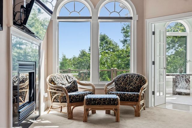 322 R Center Hill Rd, Plymouth, MA 02360