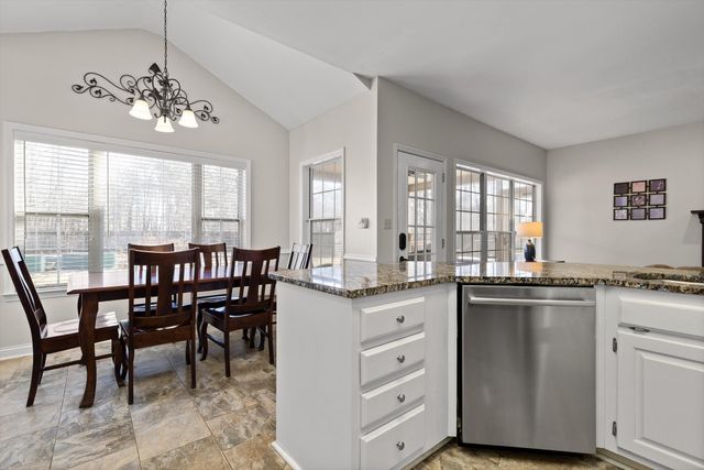 3700 Scenic Hollow Lane, Signal Mountain, TN 37377