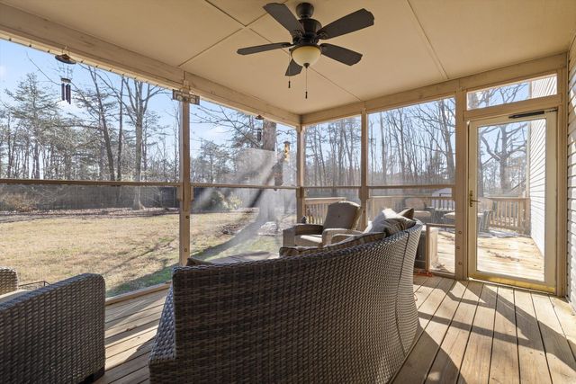 3700 Scenic Hollow Lane, Signal Mountain, TN 37377
