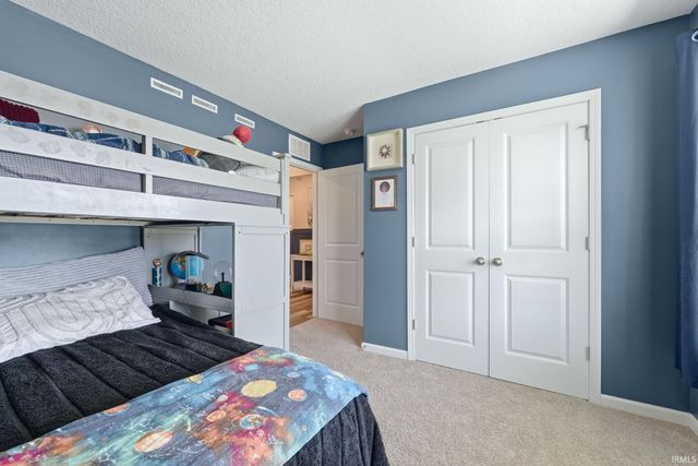 1026 Miller Woods Way, New Haven, IN 46774
