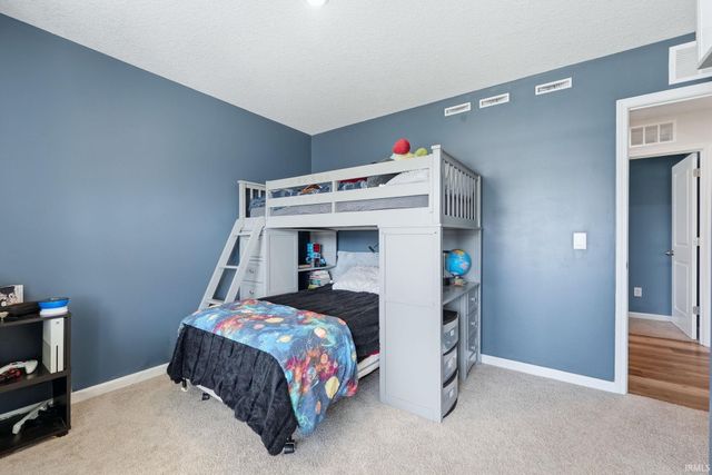 1026 Miller Woods Way, New Haven, IN 46774