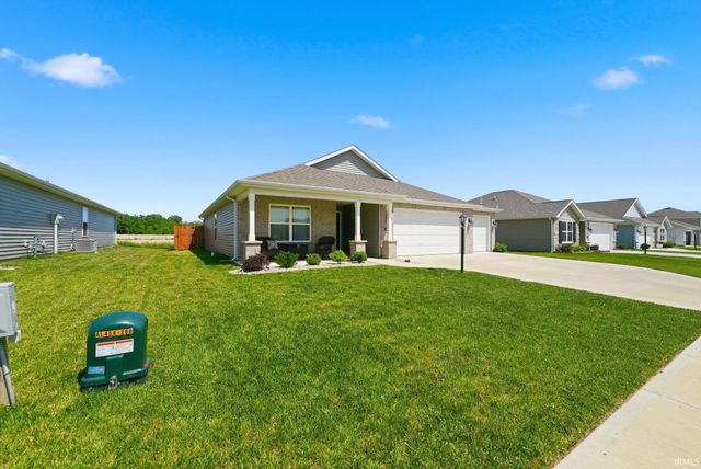 1026 Miller Woods Way, New Haven, IN 46774