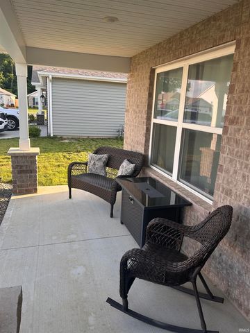 1026 Miller Woods Way, New Haven, IN 46774