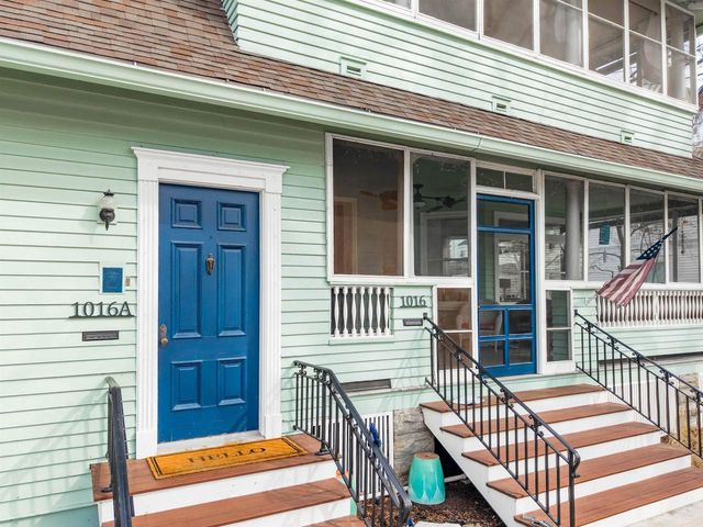 1016 WASHINGTON AVENUE, Oshkosh, WI 54901