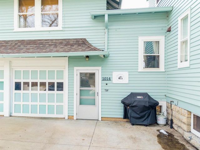 1016 WASHINGTON AVENUE, Oshkosh, WI 54901