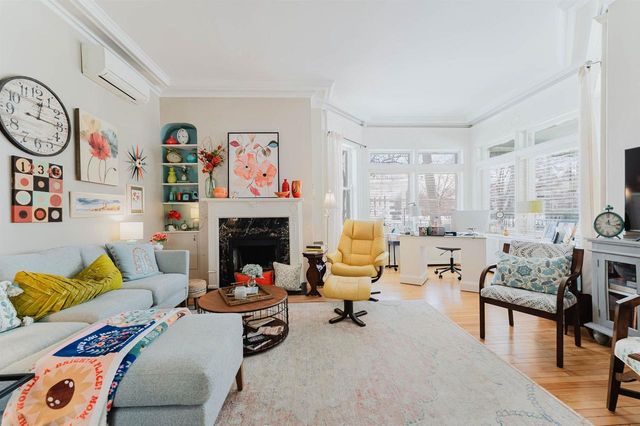 1016 WASHINGTON AVENUE, Oshkosh, WI 54901