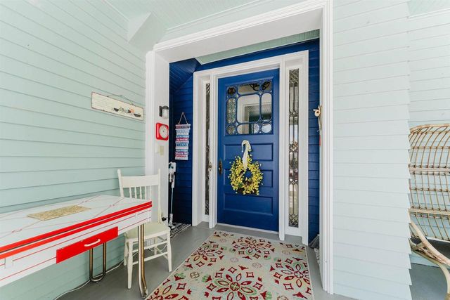 1016 WASHINGTON AVENUE, Oshkosh, WI 54901