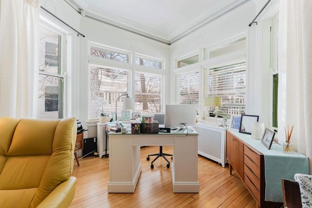 1016 WASHINGTON AVENUE, Oshkosh, WI 54901