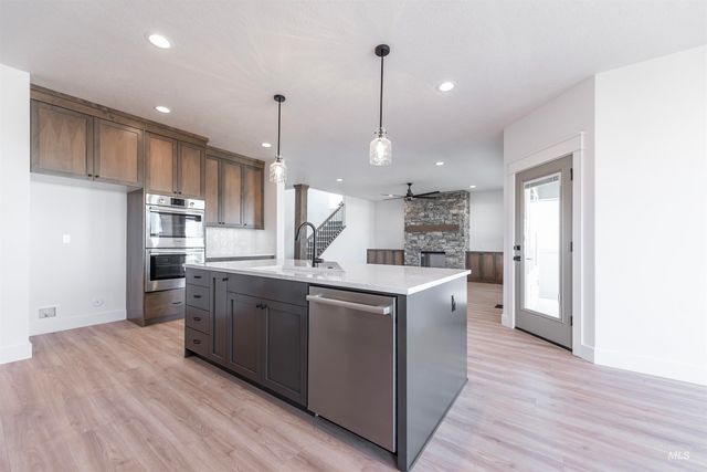 410 S Diesel Way, Boise, ID 83716