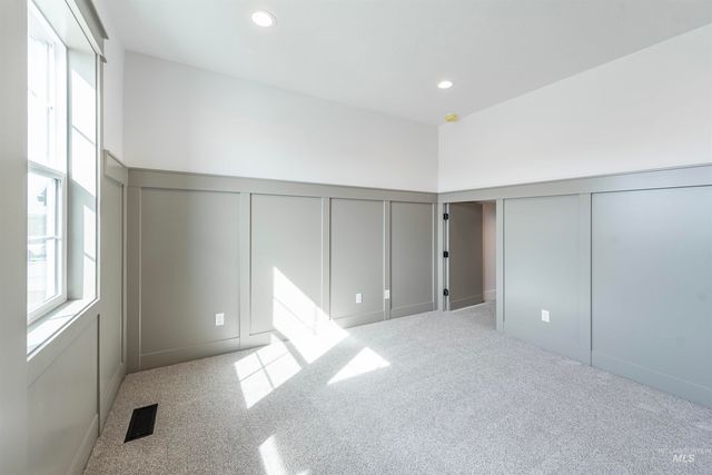 410 S Diesel Way, Boise, ID 83716