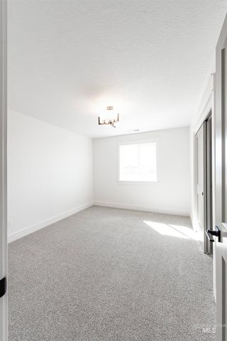 410 S Diesel Way, Boise, ID 83716