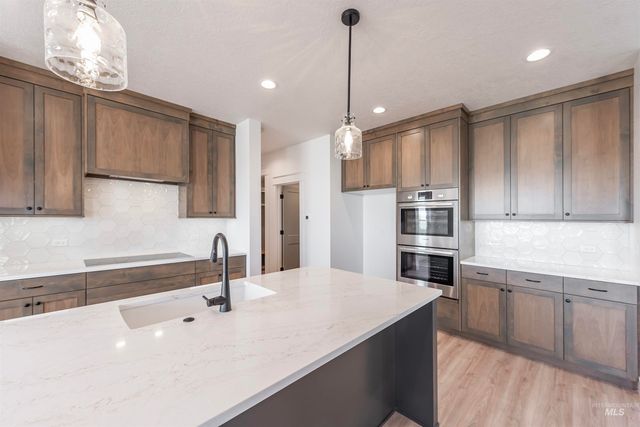 410 S Diesel Way, Boise, ID 83716