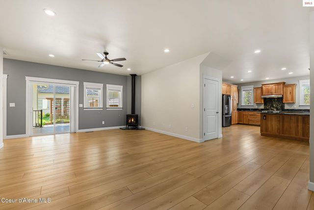 266 Syringa Heights RD, Sandpoint, ID 83864