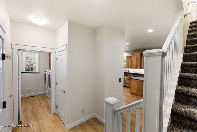 266 Syringa Heights RD, Sandpoint, ID 83864