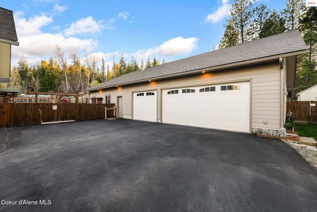 266 Syringa Heights RD, Sandpoint, ID 83864