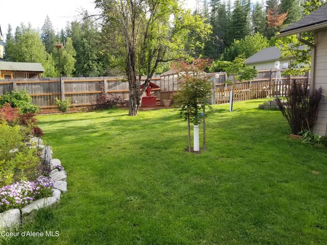 266 Syringa Heights RD, Sandpoint, ID 83864
