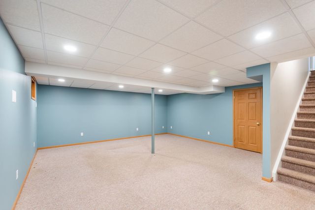 1207 Main Street Road, Spring Grove, IL 60081