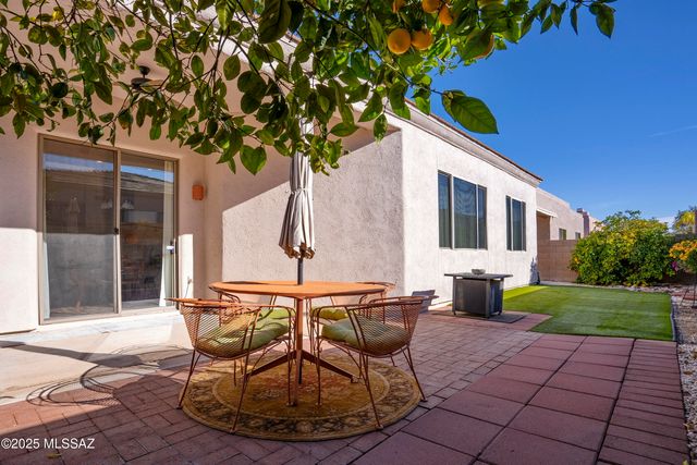 7444 E Calle Infinito, Tucson, AZ 85715
