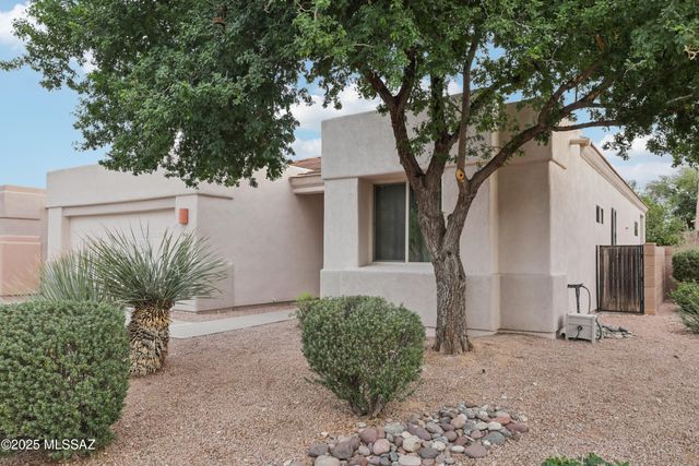 7444 E Calle Infinito, Tucson, AZ 85715