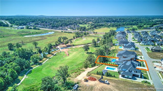 4205 S Watercrest Drive, Rogers, AR 72758