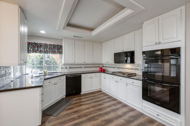 3014 W Brompton Lane, Fresno, CA 93711