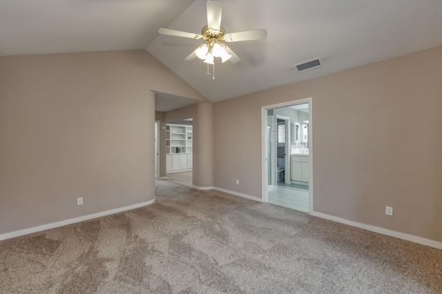 3014 W Brompton Lane, Fresno, CA 93711