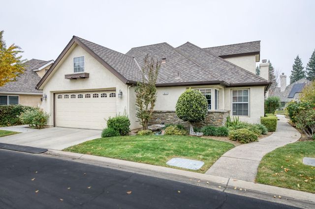 3014 W Brompton Lane, Fresno, CA 93711