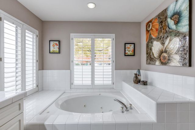 3014 W Brompton Lane, Fresno, CA 93711