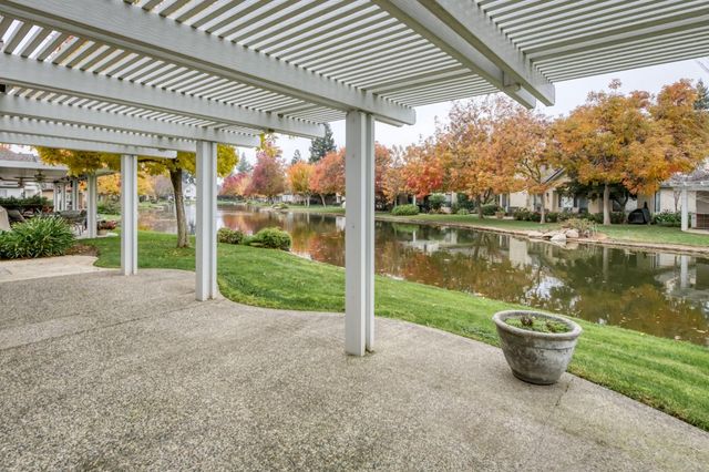 3014 W Brompton Lane, Fresno, CA 93711