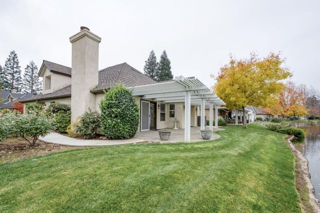 3014 W Brompton Lane, Fresno, CA 93711