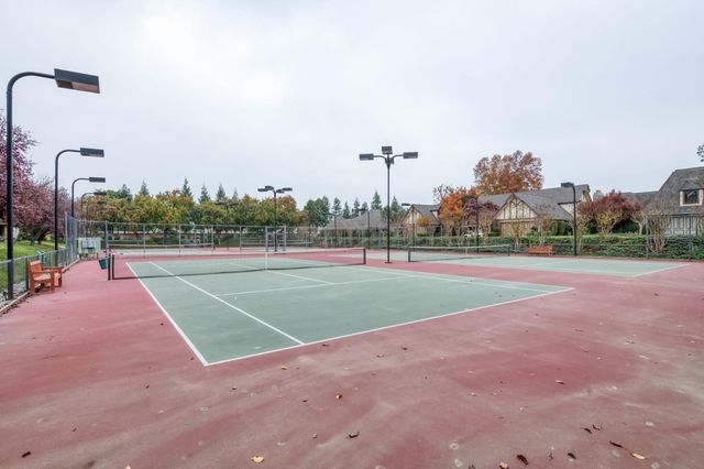 3014 W Brompton Lane, Fresno, CA 93711