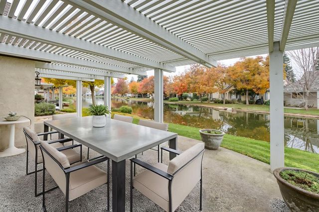 3014 W Brompton Lane, Fresno, CA 93711