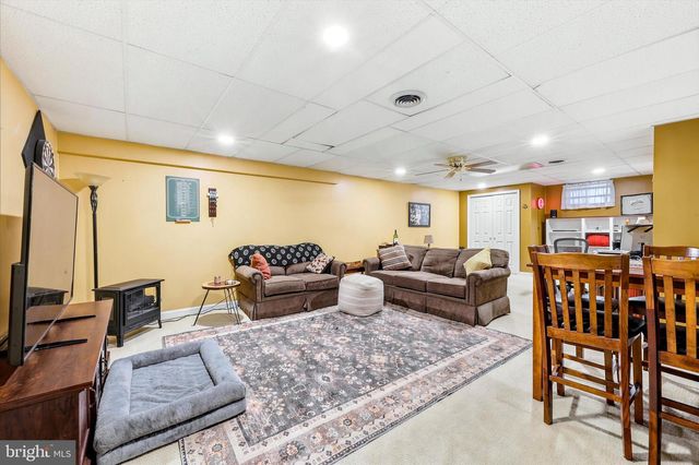 552 HEATHER LN, Upper Chichester, PA 19014