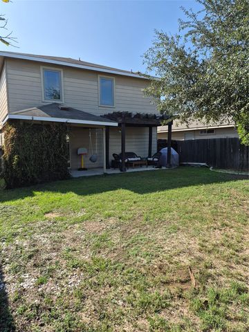 120 Hillhouse LN, Manchaca, TX 78652