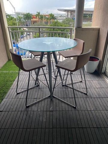 7270 SW 88th St B306, Miami, FL 33156