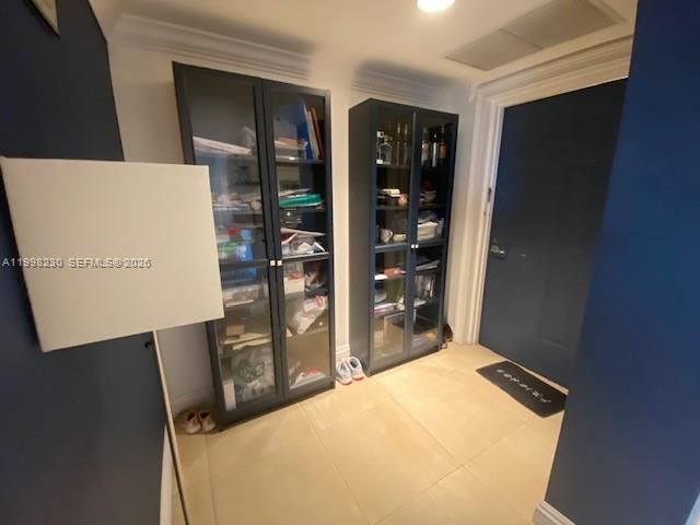 7270 SW 88th St B306, Miami, FL 33156