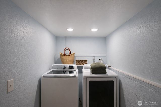 5624 7th Avenue NW, Seattle, WA 98107