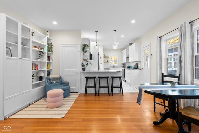 324 E 46th Street, Indianapolis, IN 46205