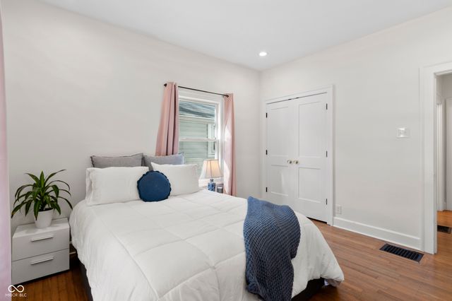 324 E 46th Street, Indianapolis, IN 46205