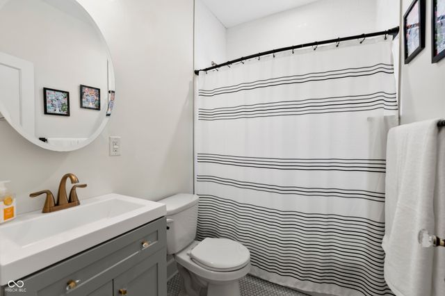 324 E 46th Street, Indianapolis, IN 46205