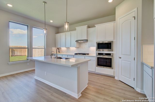 2592 Gideon Lane, New Braunfels, TX 78130