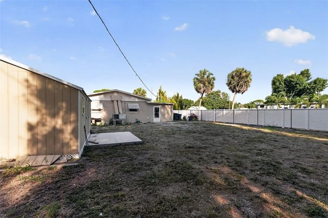 5511 3RD STREET W, Bradenton, FL 34207