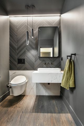 5643 N Glenwood Avenue, Chicago, IL 60660