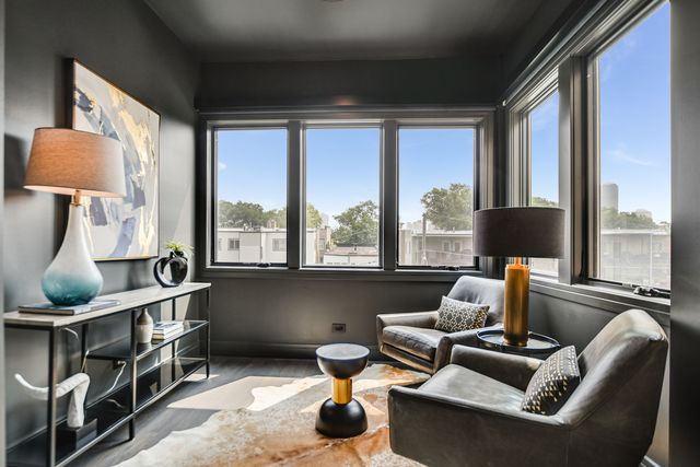 5643 N Glenwood Avenue, Chicago, IL 60660