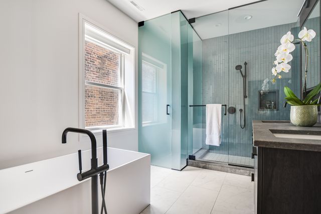 5643 N Glenwood Avenue, Chicago, IL 60660