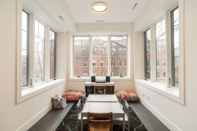 5643 N Glenwood Avenue, Chicago, IL 60660